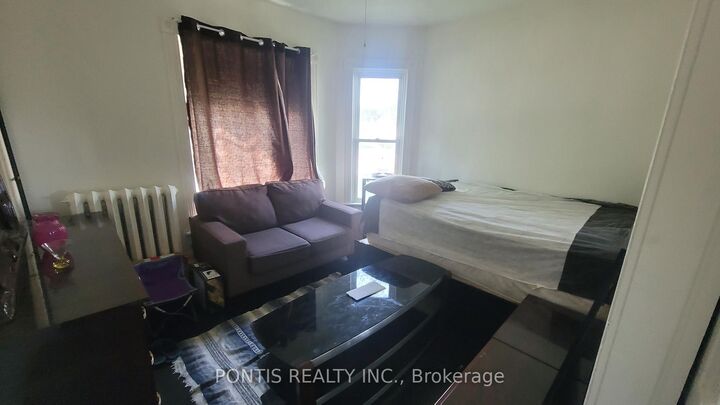 Property Photo:  452 Confederation Street First Floor  ON N7T 3G8 