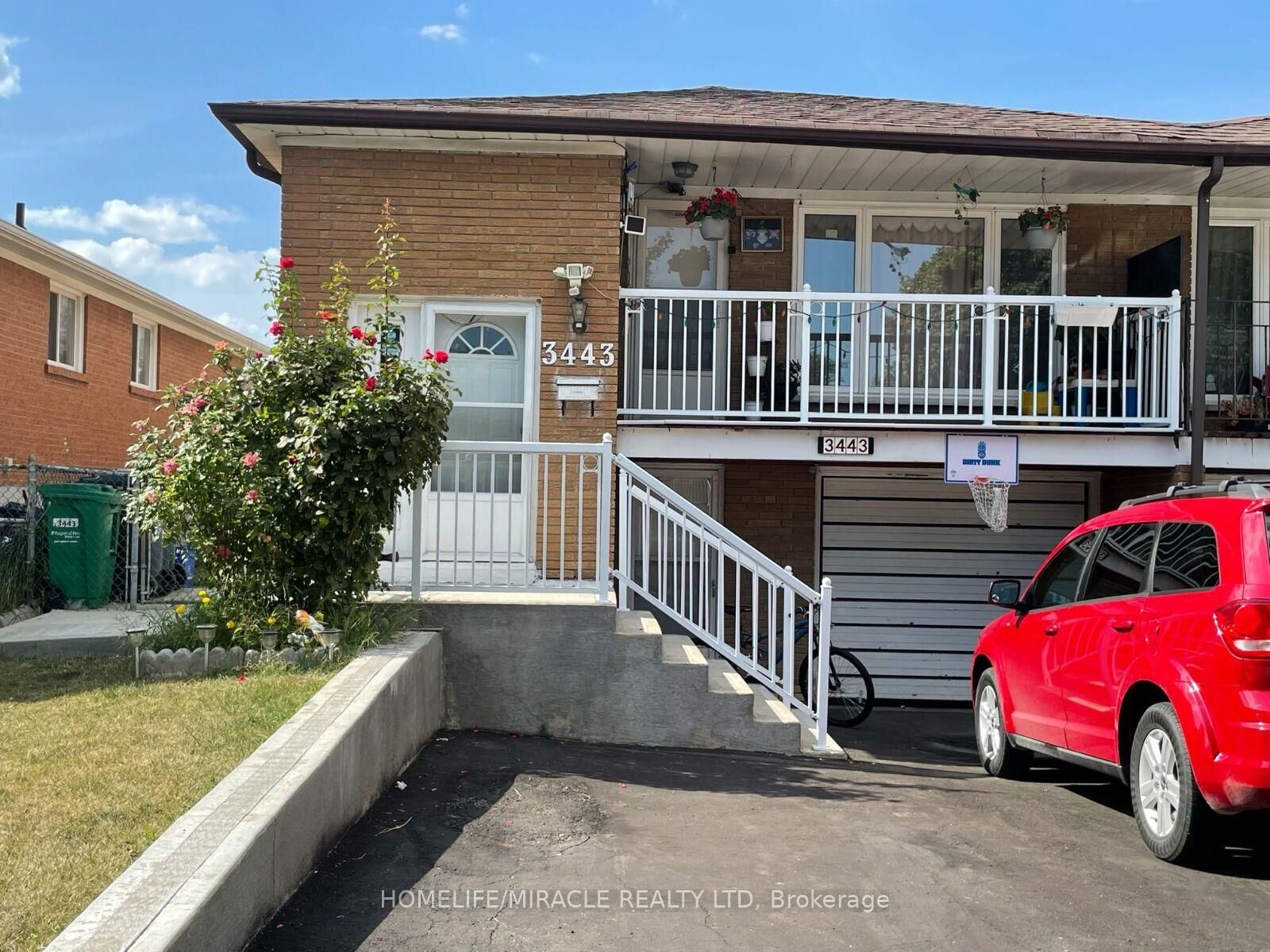 Photo de la propriété: 3443 Chipley Crescent ON L4T 2E3