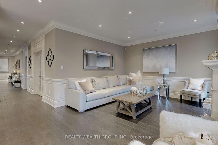 Property Photo:  43 Catano Court  ON L4S 2V4 