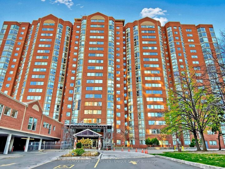 2460 Eglinton Avenue E Ph12 — photo 1