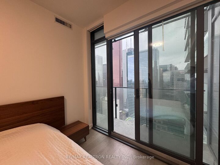 Property Photo:  20 Lombard Street 3904  ON M5C 0A7 