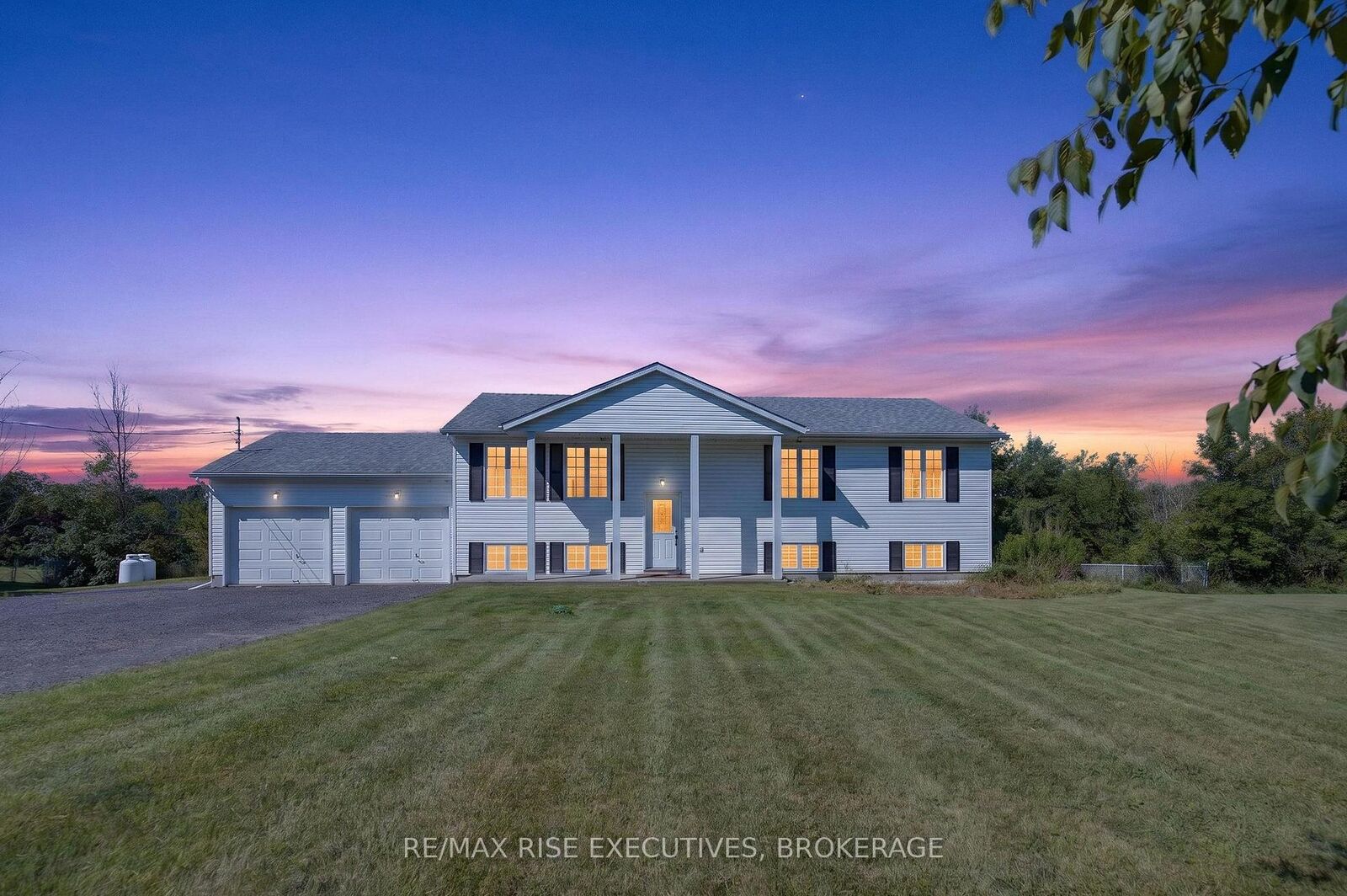 Property Photo: 289 Colebrook Road ON K0K 3N0