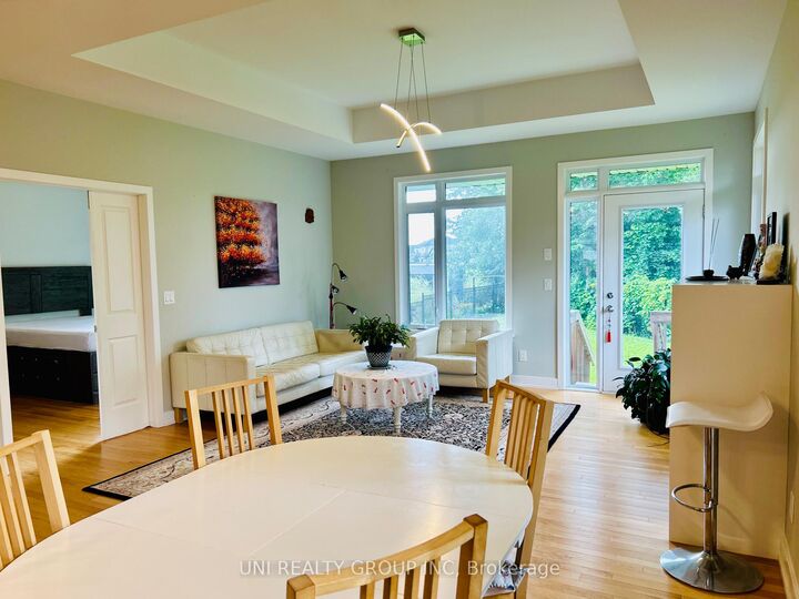 Property Photo: 70 Stanhope Court ON K2J 6S2