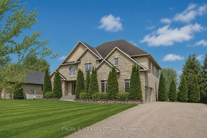 Property Photo: 6842 South Village Drive ON K4P 0A5