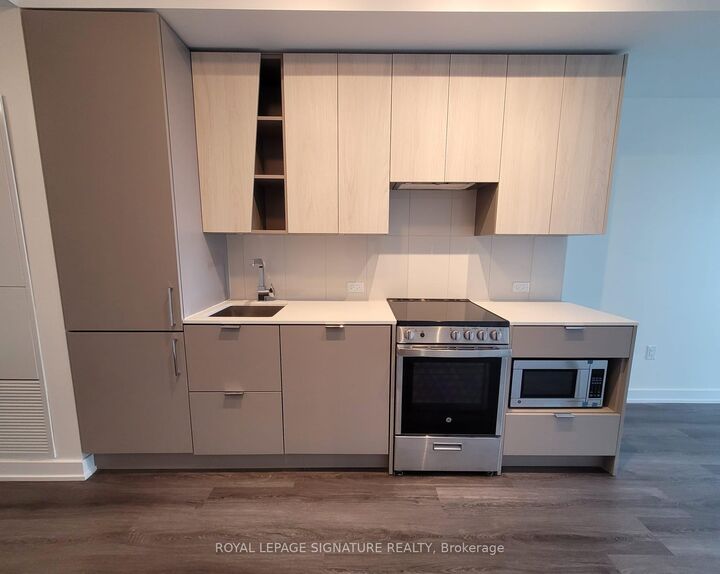 Photo de la propriété:  3883 Quartz Road 3212  ON L5B 4M6 