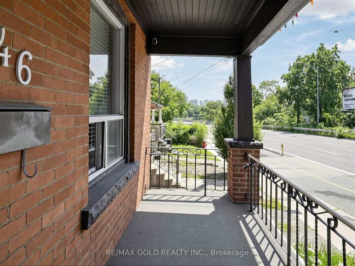 Property Photo:  746 King Street W  ON L8S 1J8 