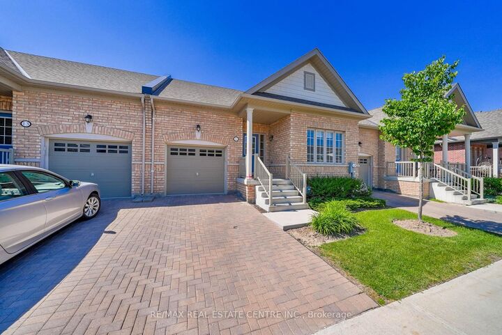 Property Photo: 11 Overlea Drive ON L6R 4B5