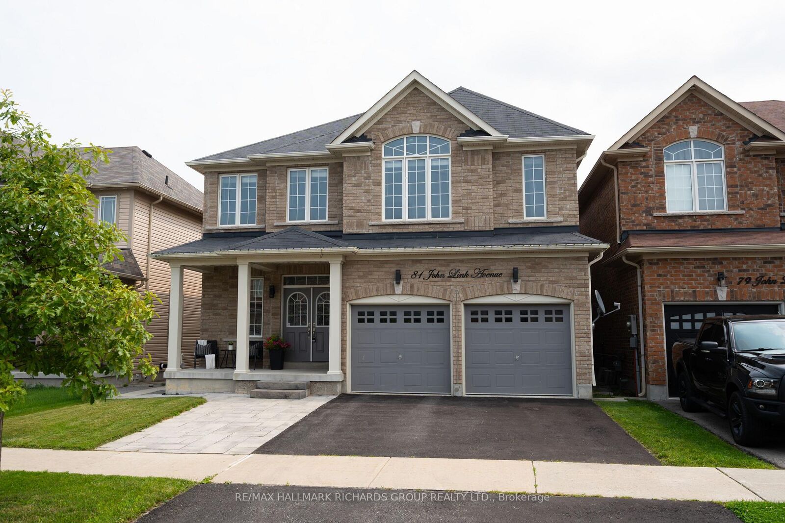Property Photo: 81 John Link Avenue ON L0E 1R9