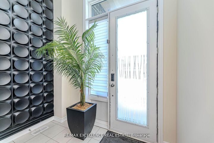 Property Photo:  80 Berkely Street  ON L9Z 0K5 
