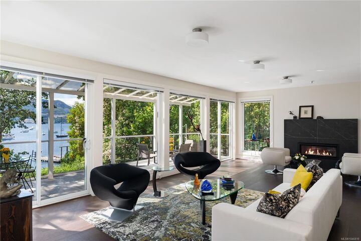 Property Photo:  7090 Brentwood Dr  BC V8M 1B6 