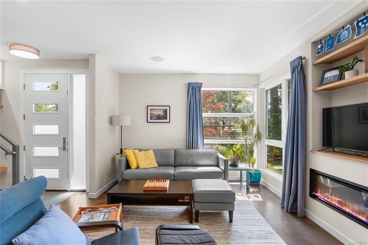 Property Photo: 1704 Coronation Ave BC V8R 1X2