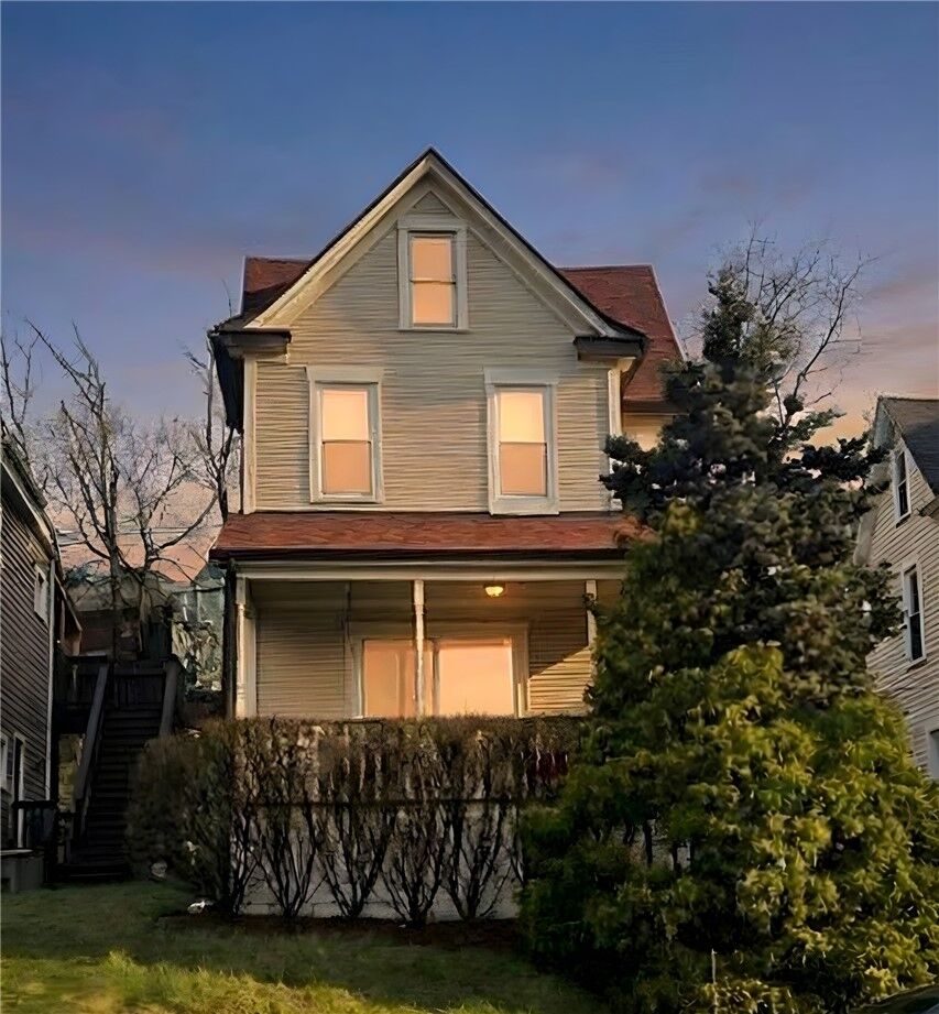 Property Photo: 1222 Broadway Ave PA 15035