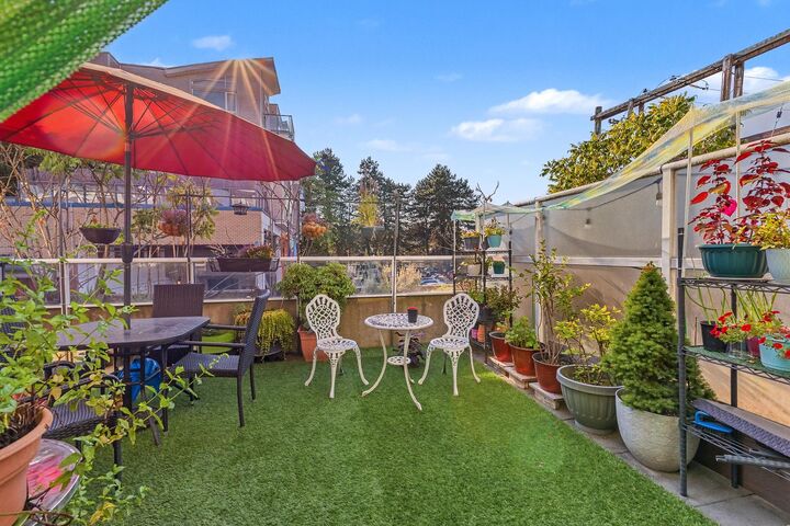 Property Photo: 5555 Victoria Drive 203 BC V5P 4Y3