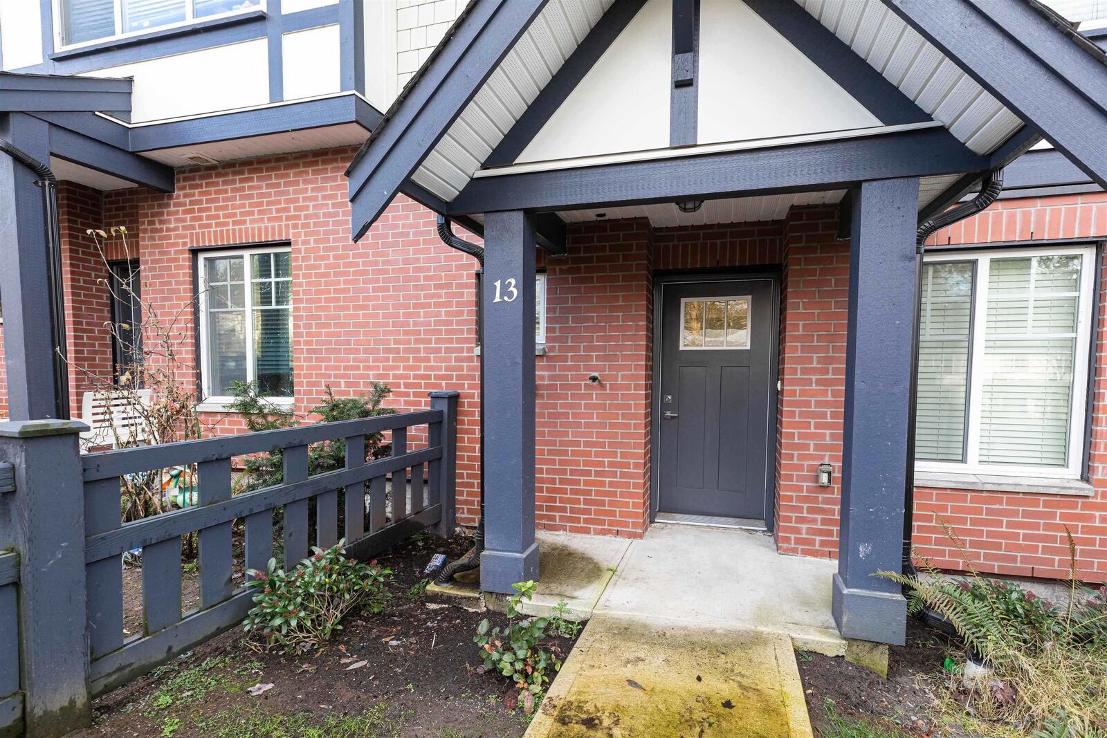 Property Photo: 11188 72 Avenue 13 BC V4E 0A5
