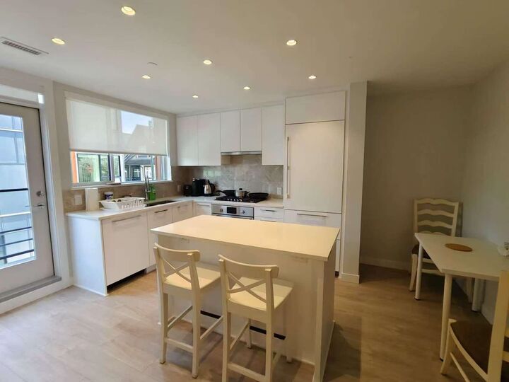 Property Photo: 2728 Acadia Rd Road Ensuite At Th11 BC V6T 0E5