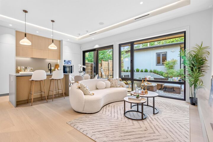 Property Photo:  3836 W 21st Avenue 2  BC V6S 1H4 