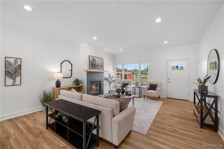 Property Photo:  715 Third Ave (Nancy Price) Drive 1  NY 14174 