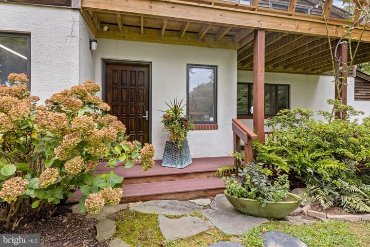 Property Photo:  408 Butlers Lndg  MD 21666 
