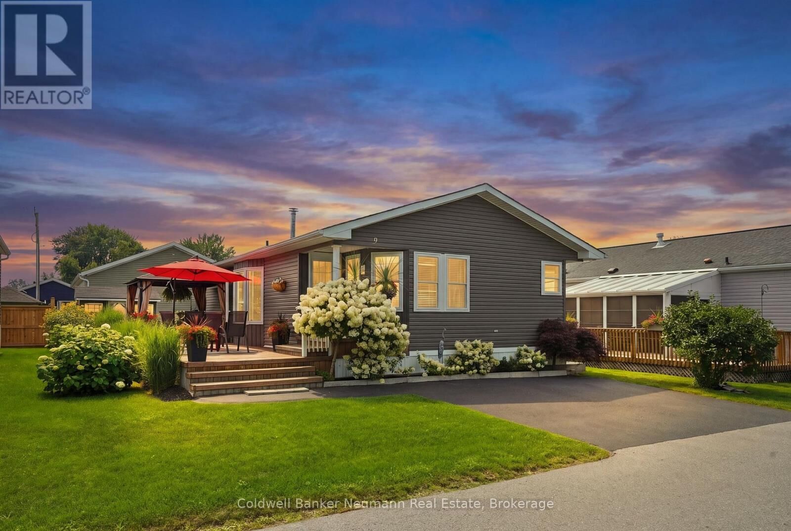 Property Photo:  9 Basswood Road  ON N0B 2J0 