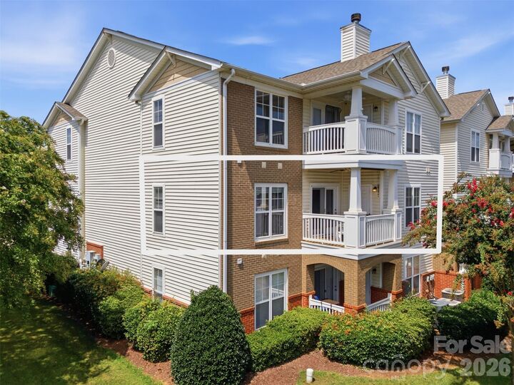 Property Photo:  9113 McDowell Creek Court 9113  NC 28031 