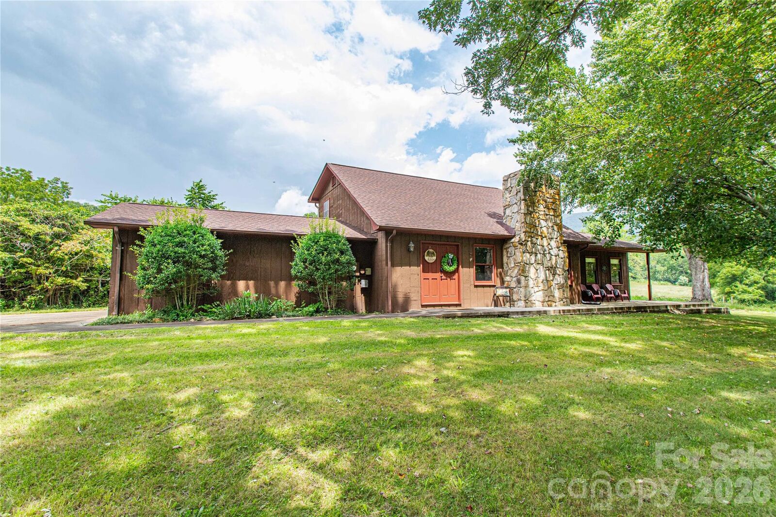 Property Photo: 132 Hurd Road NC 28716