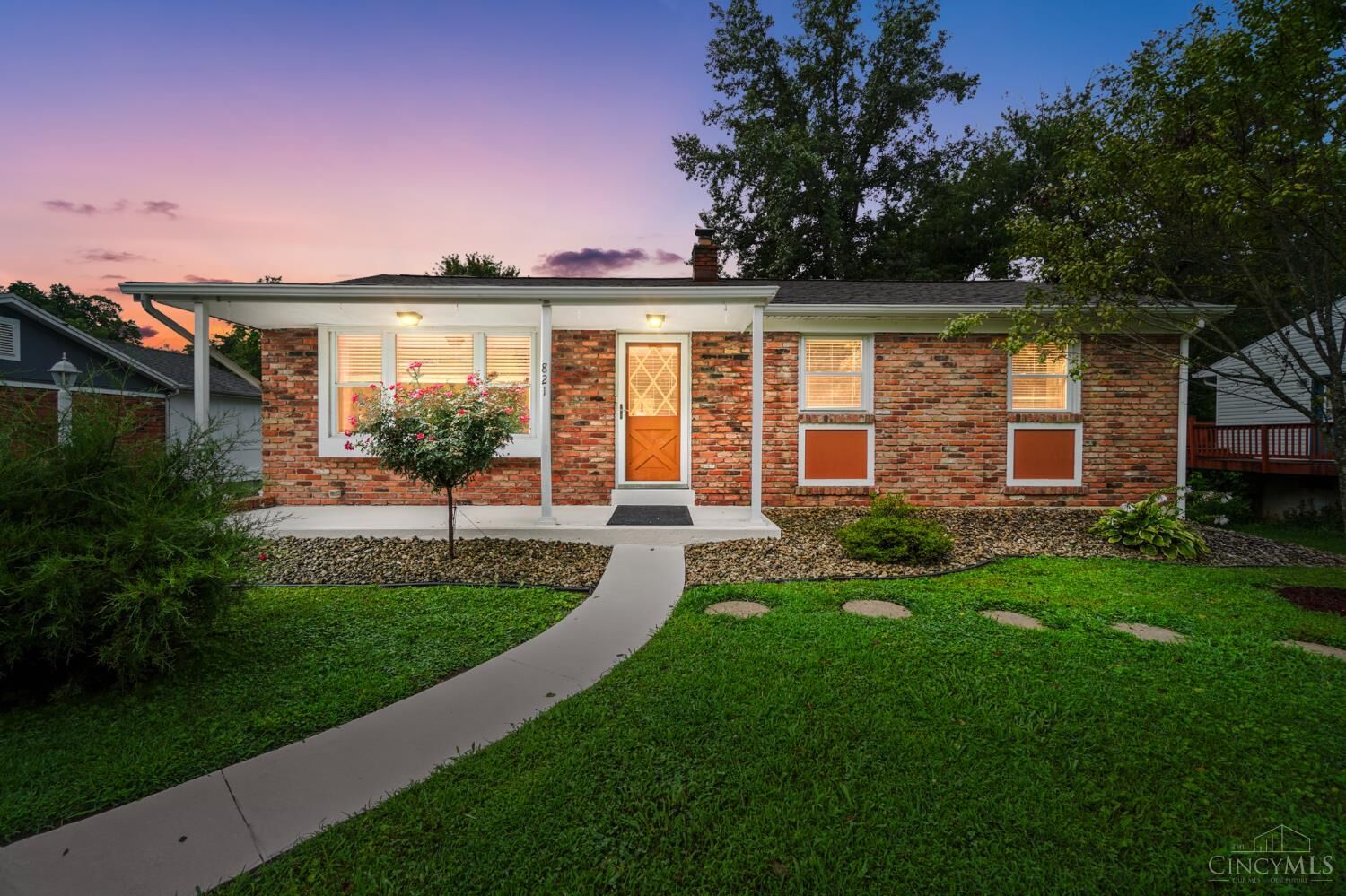 Property Photo:  821 Greenmound Road  OH 45157 