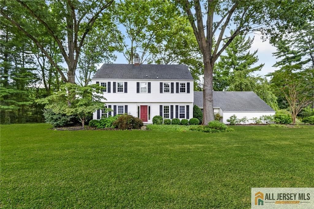 Property Photo:  9 Wynnewood Drive  NJ 08512 