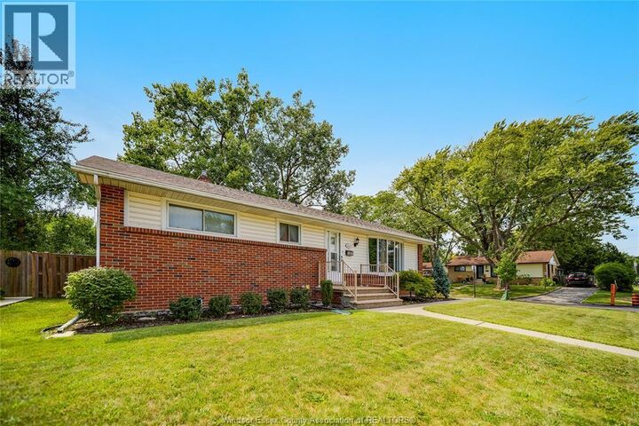 Property Photo: 3665 Randolph Avenue ON N9E 3G4