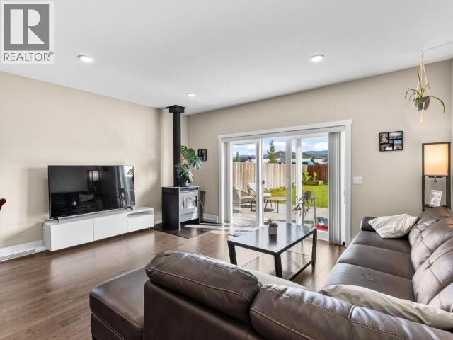 Property Photo: 41 Iskoot Crescent YT Y1A 0P5