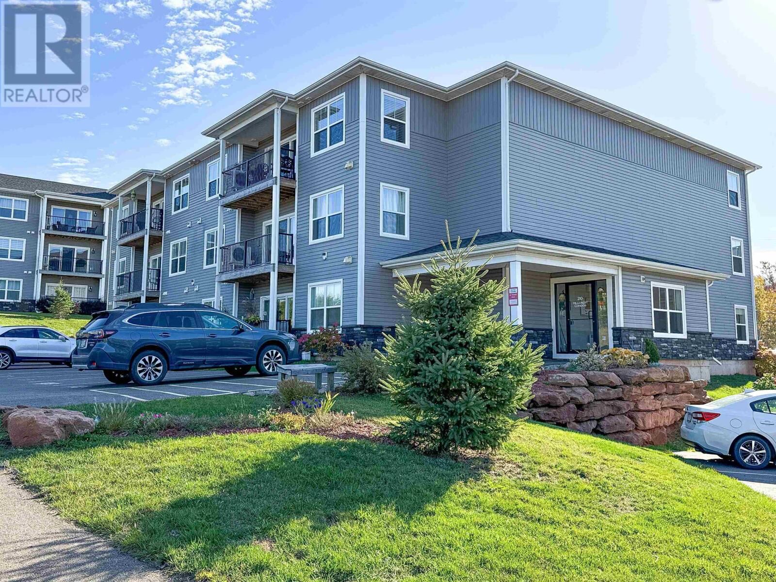 Property Photo: 210 Shakespeare Drive 108 PE C1B 4B7
