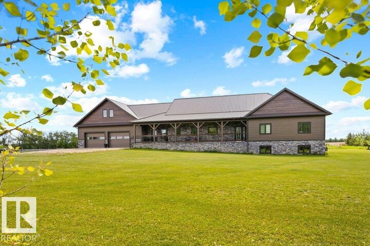 Property Photo: 26517 Twp Road 584 AB T0G 1W0