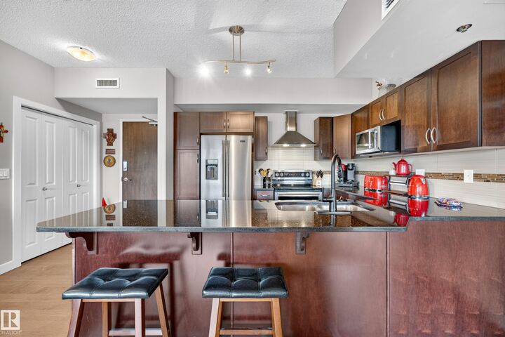 Property Photo: 35 Sturgeon Road 115 AB T8N 0E8