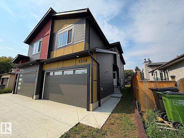Property Photo: 1314 35 Street NW AB T6L 3E8