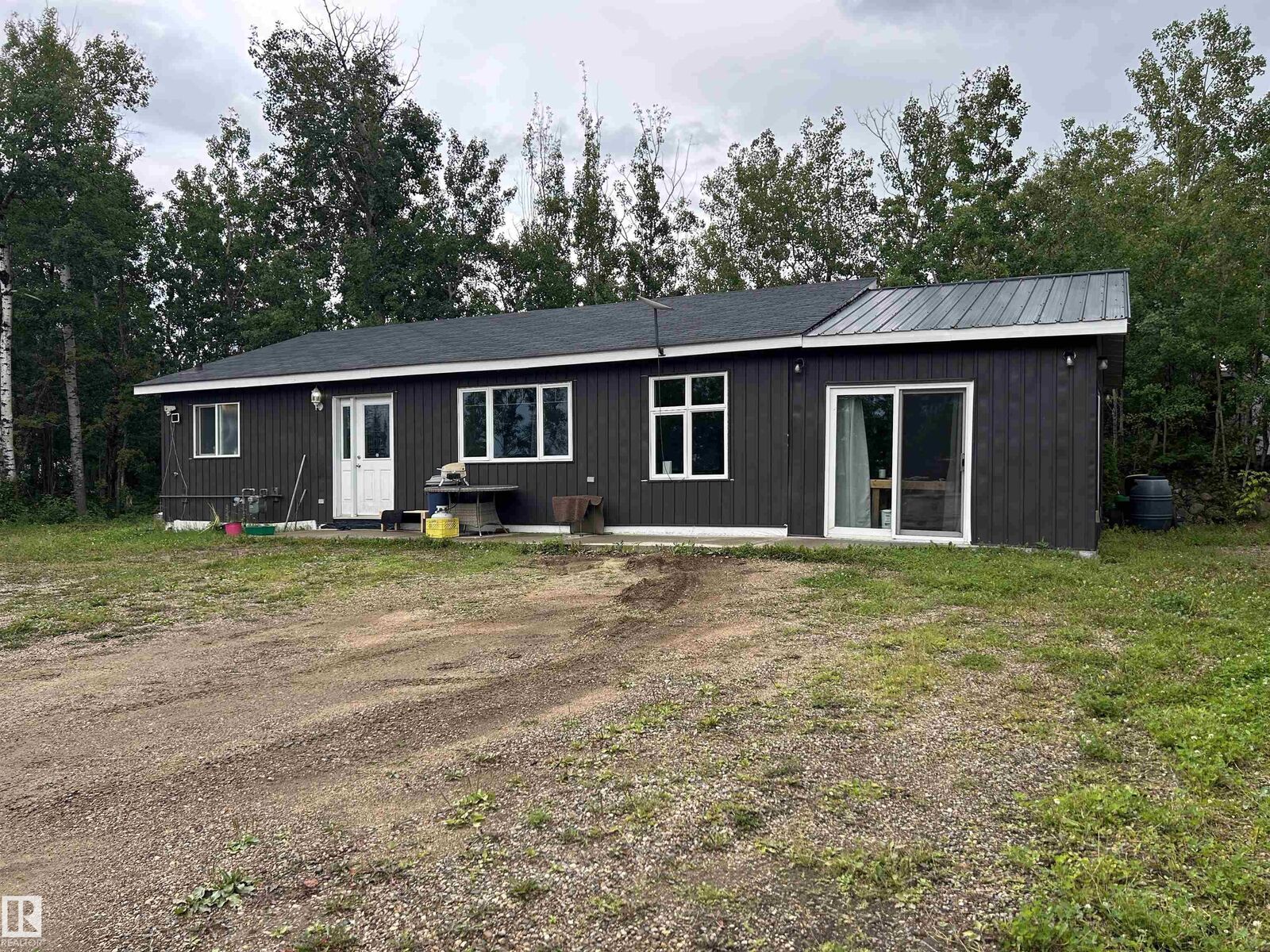Property Photo:  60203 Range Road 164  AB T0A 3C0 