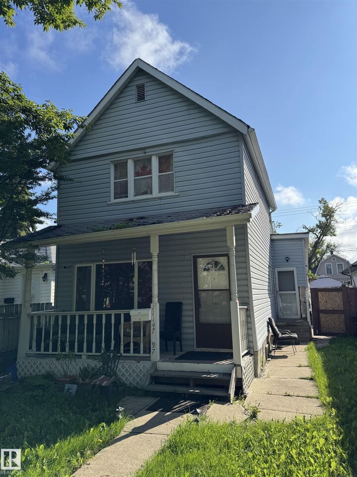 Property Photo:  11147 97 Street NW  AB T5G 1W9 