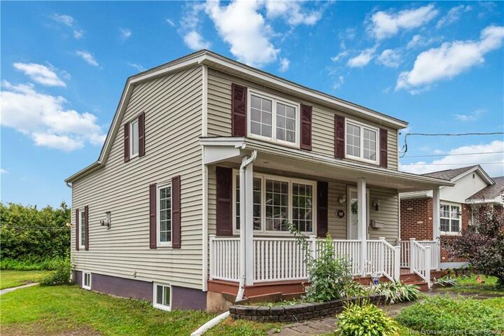 Property Photo:  147 Waverley Avenue  NB E1C 7V1 