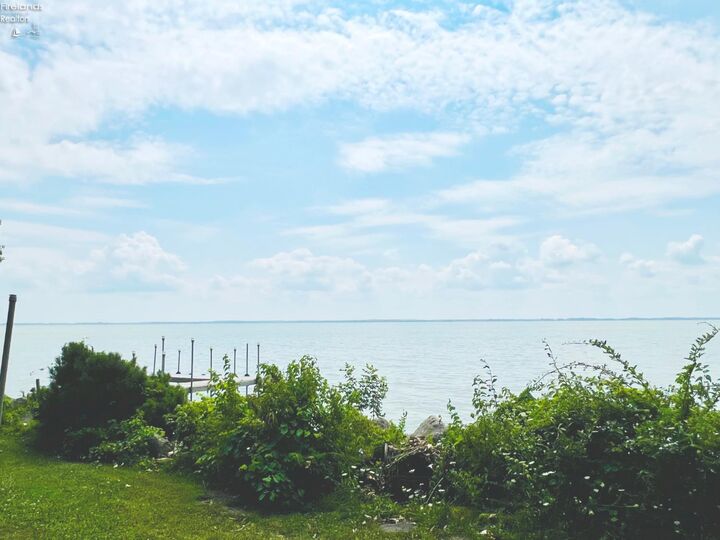 Property Photo:  1920 S Bay Drive  OH 43452 