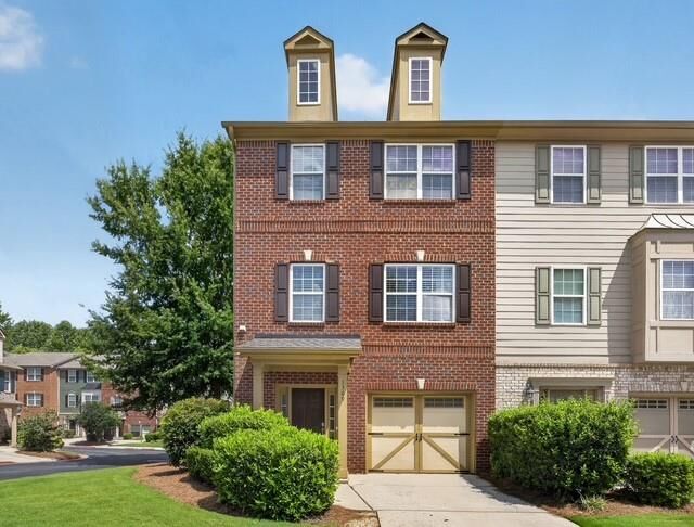 Property Photo: 1369 Dolcetto Trace NW 8 GA 30152