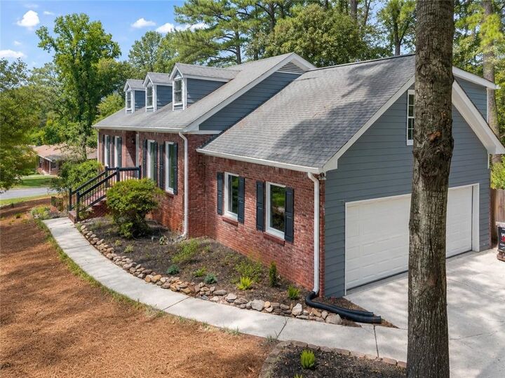 Property Photo:  4521 S Roberts Drive  GA 30518 