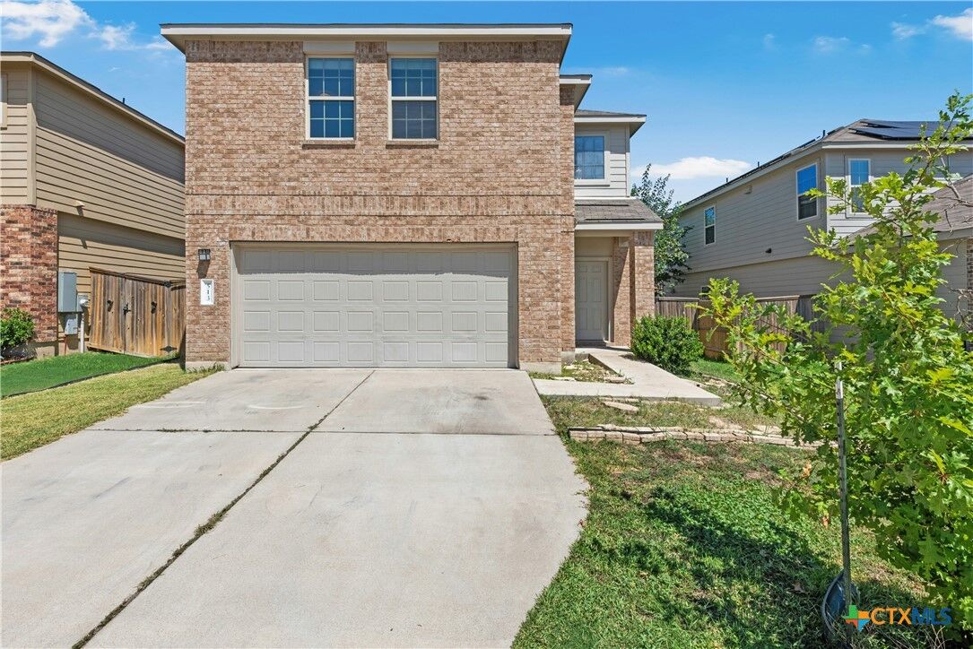 Property Photo:  513 Circle Way  TX 76537 
