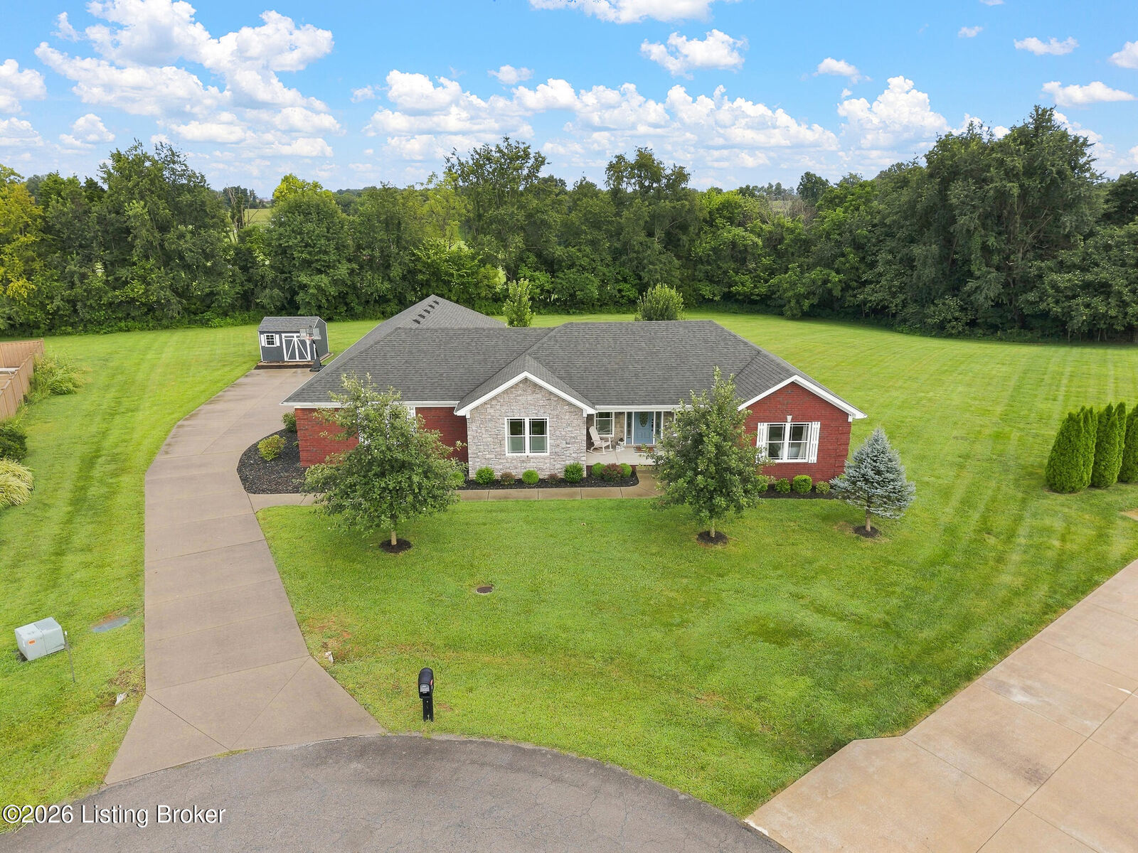 Property Photo:  111 Presley Dr  KY 40004 