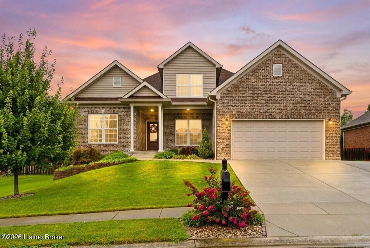 Property Photo:  176 Blossom Cir  KY 40065 
