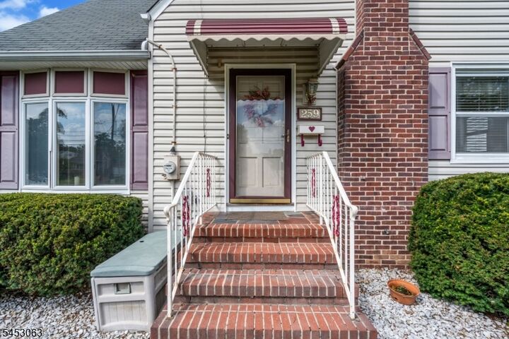 Property Photo:  259 Chestnut St  NJ 08805 