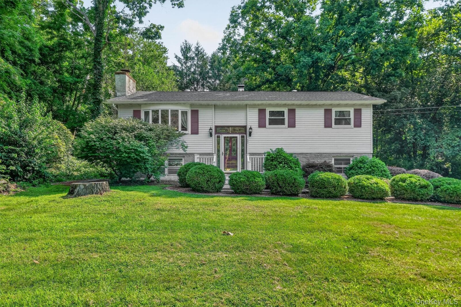 Property Photo:  37 Julie Drive  NY 12533 