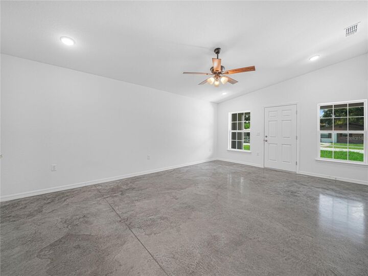 Property Photo:  118 Highland Avenue  FL 33823 