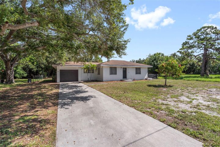 Property Photo: 839 42nd Street FL 34234