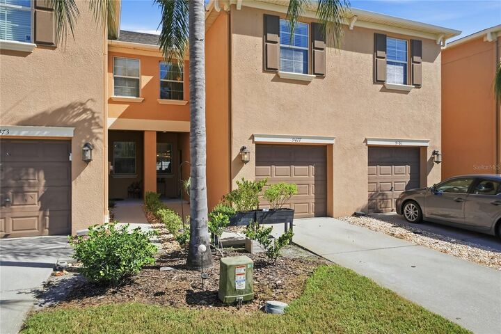 Property Photo: 9477 Trumpet Vine Loop FL 34655