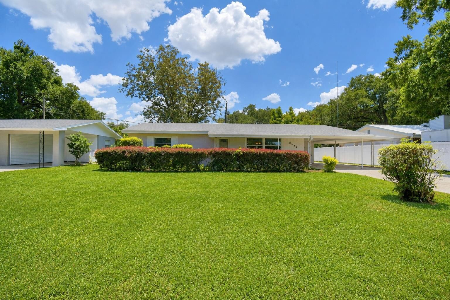 Property Photo: 2521 McCranie Place FL 33801