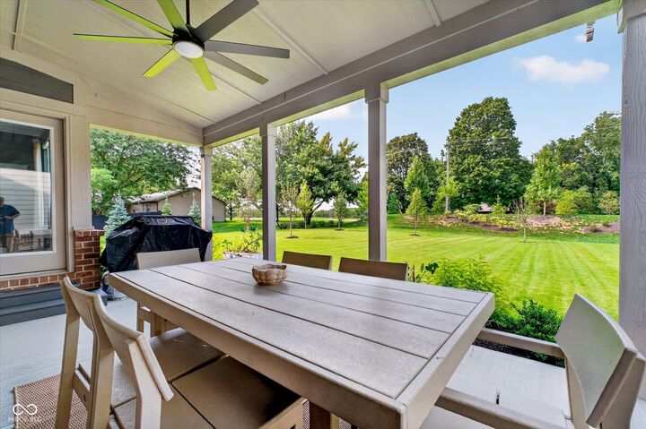 Property Photo: 1470 Stonehaven Drive IN 46074