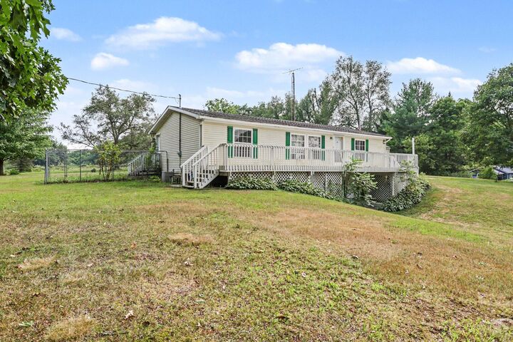 Property Photo: 4188 K Drive S MI 49051